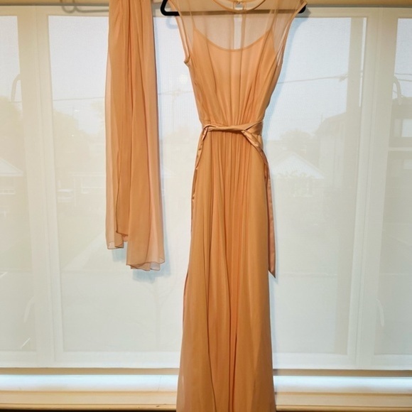 After six bridesmaid dress. size 10. style w8026. cap sleeve w/ matching shawl - Picture 11 of 16